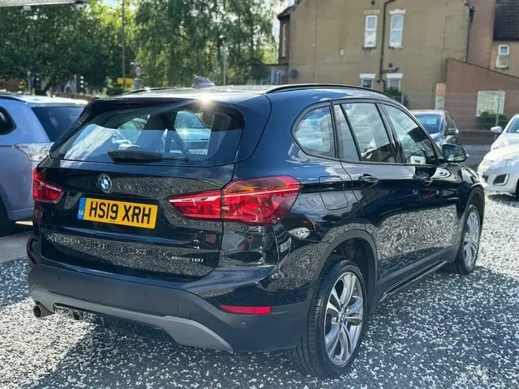Used BMW X1 Sport Line 140 HP (102 kW) 2019 Black SUV