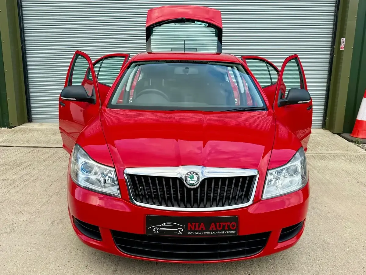 Used Skoda Octavia 2012 Red Hatchback