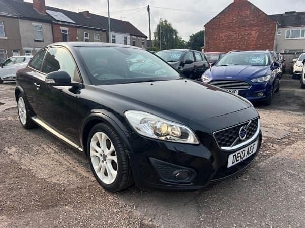 Black Used 2010 Volvo C30 SE Hatchback | £2,895 (Good price) - Image 1/4