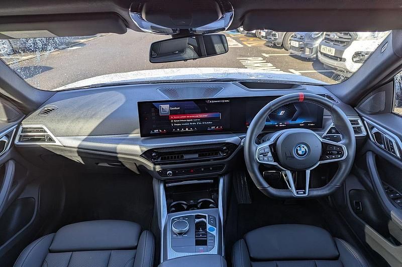 Used BMW i4 Shadowline 394 kW (537 HP) 2025 White Sedan