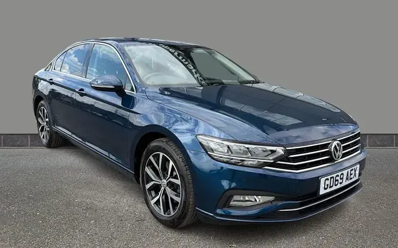 Used VW Passat SEL 150 HP (110 kW) 2021 Sedan