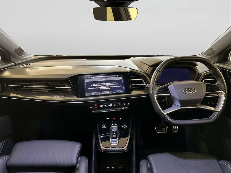 Used Audi Q4 Sportback e-tron Advanced 150 kW (204 HP) 2022 Black SUV