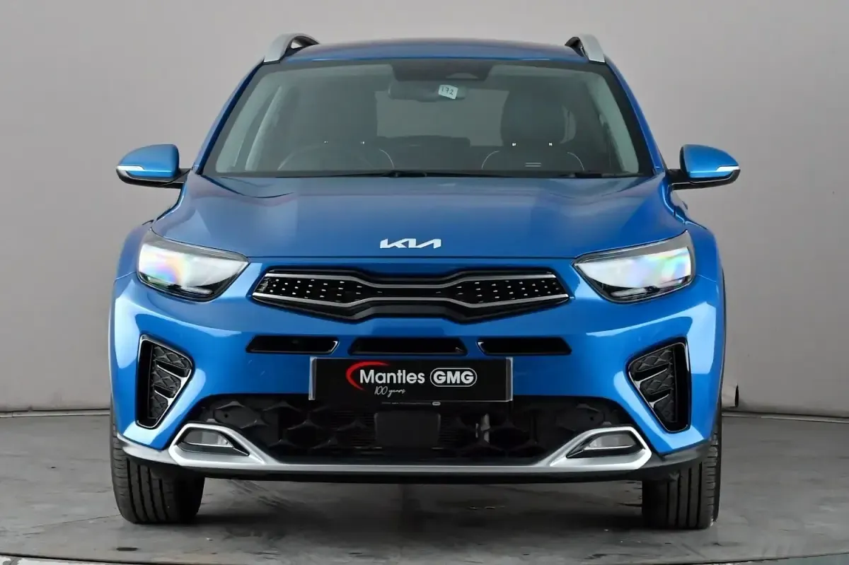 Used Kia Stonic GT-Line S 118 HP (86 kW) 2023 Blue SUV