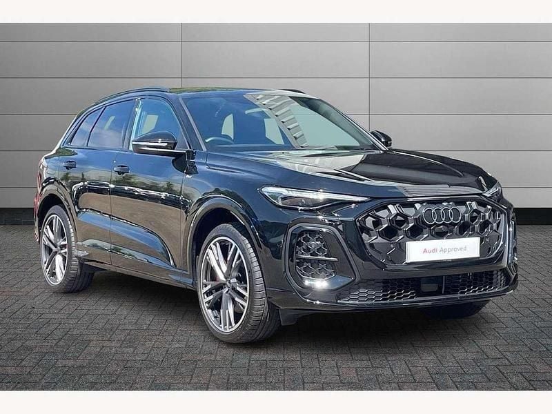 Black Used 2025 Audi Q5 Advanced SUV | £53,495 (Expensive) - Image 1/4