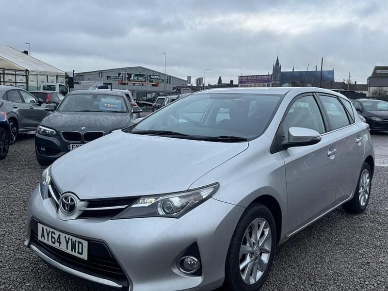 Used Toyota Auris 2014 Silver Hatchback