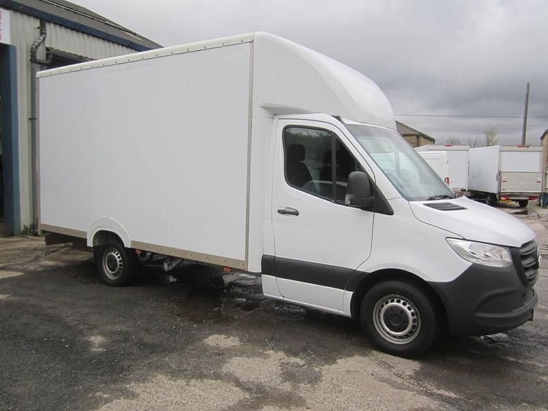 Begagnad Mercedes Sprinter 2021 Vit Van