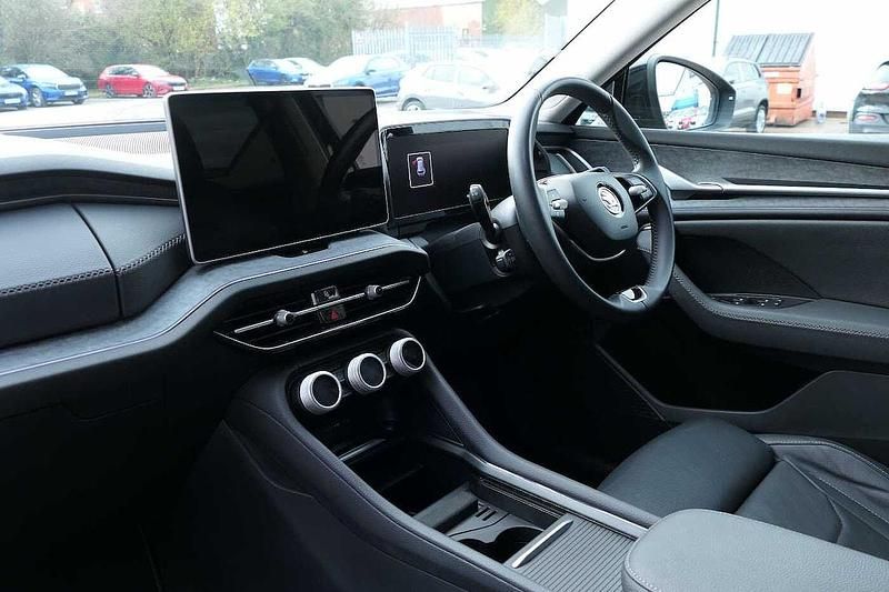 Used Skoda Kodiaq SE L 150 HP (110 kW) 2024 Black magic pearl effect SUV