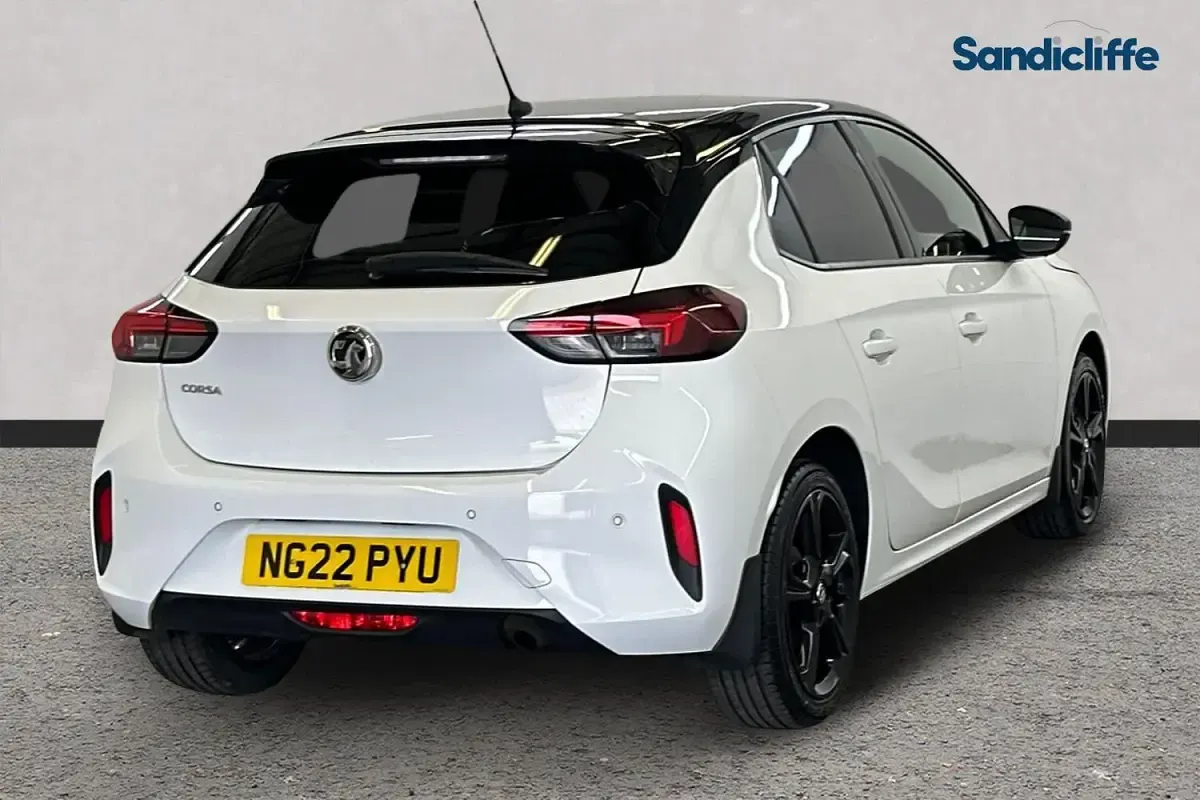 Used Vauxhall Corsa GS Line 75 HP (55 kW) 2023 White Hatchback