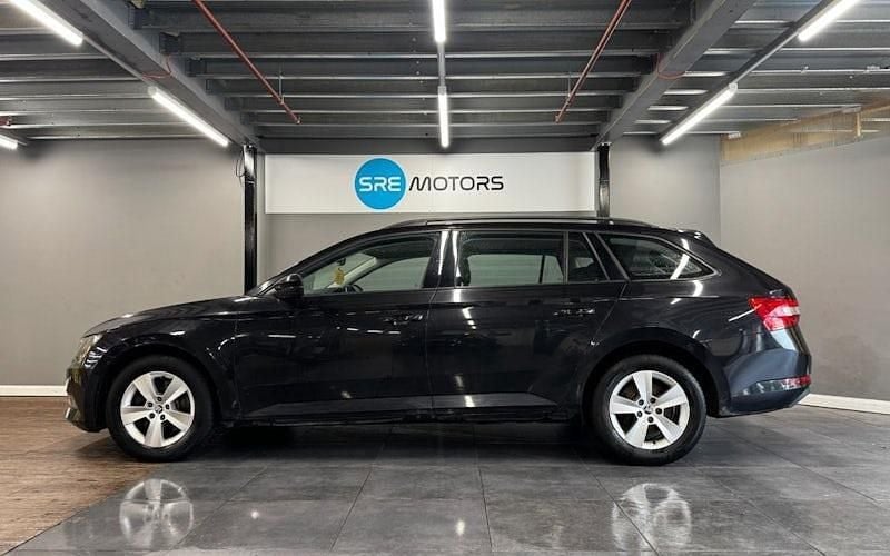 Used Skoda Superb 120 HP (88 kW) 2018 Hatchback