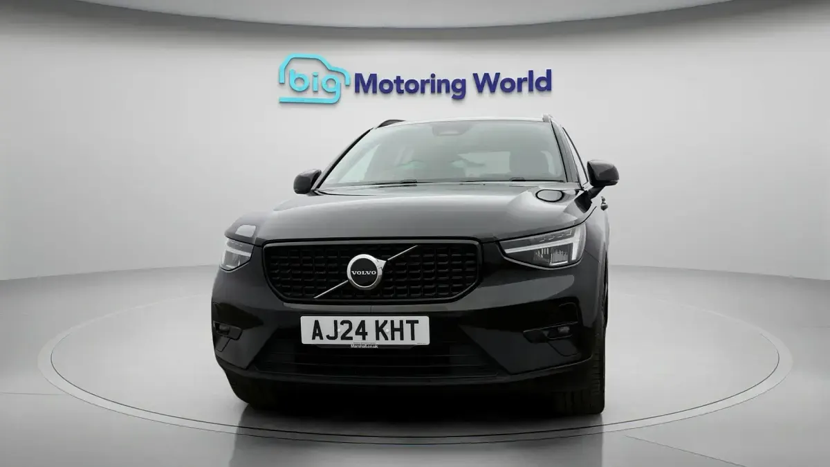 Used Volvo XC40 Plus 161 HP (118 kW) 2024 SUV