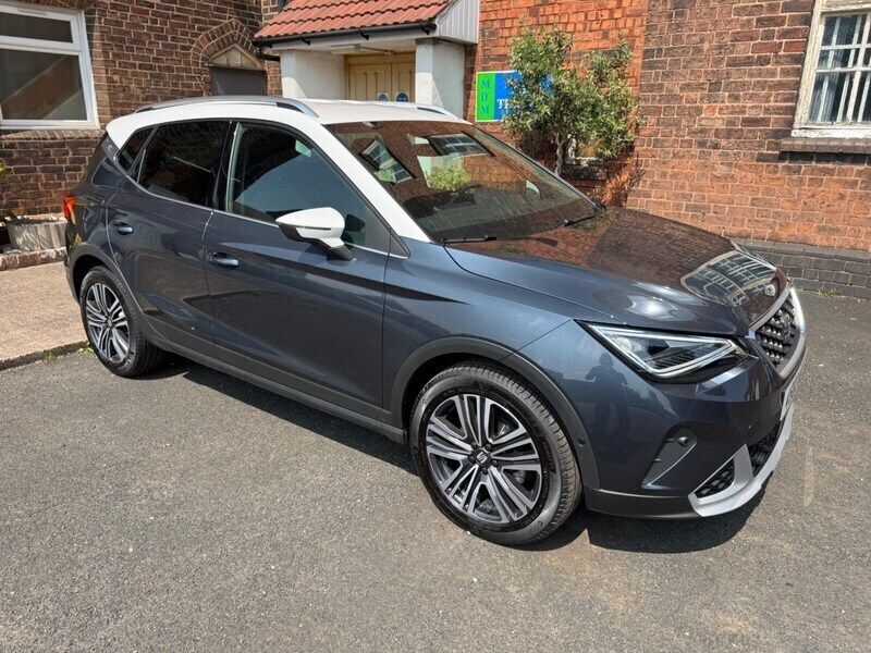 Grey Used 2023 Seat Arona SUV | £14,995 - Image 1/3