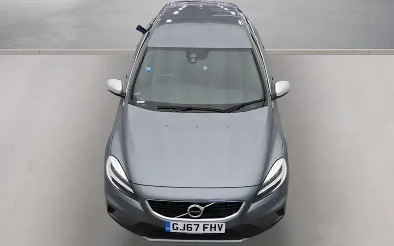 Gebraucht Volvo V40 R-Design 122 PS (89 kW) 2019 Kleinwagen