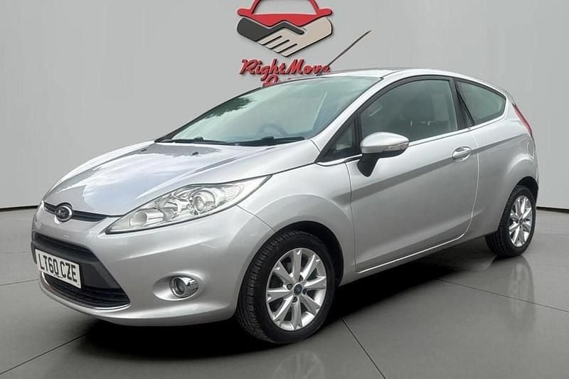Silver Used 2010 Ford Fiesta Zetec Hatchback | £1,995 (Good price) - Image 1/1