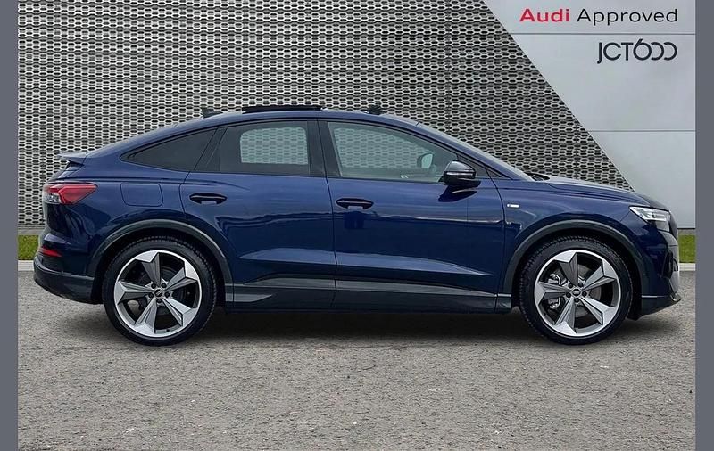 Used Audi Q4 e-tron Black Edition 245 kW (334 HP) 2026 Blue SUV
