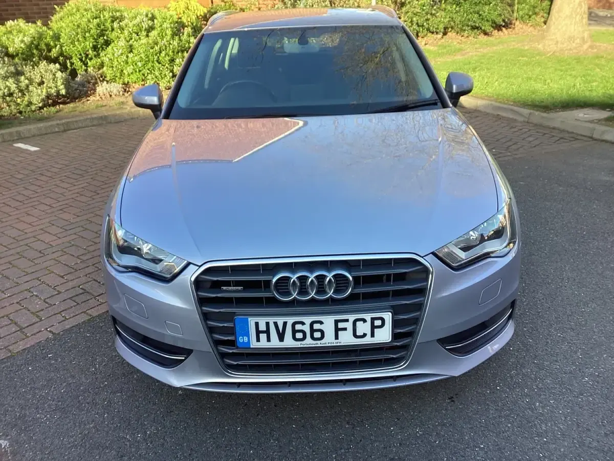 Used Audi A3 Sport 110 HP (80 kW) 2016 Silver Hatchback