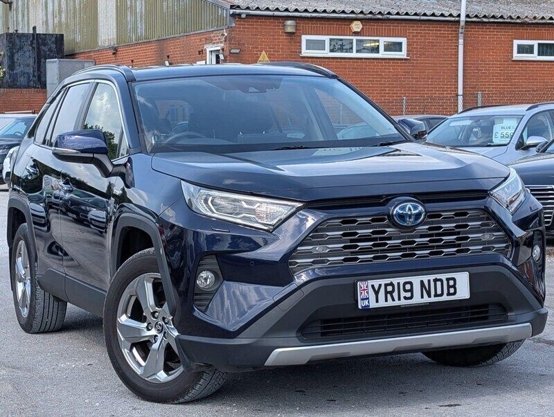 Blue Used 2019 Toyota RAV4 Hybrid SUV | £21,500 (Fair price) - Image 1/4