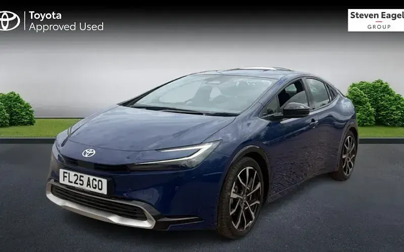 Used Toyota Prius 223 HP (164 kW) 2026 Hatchback