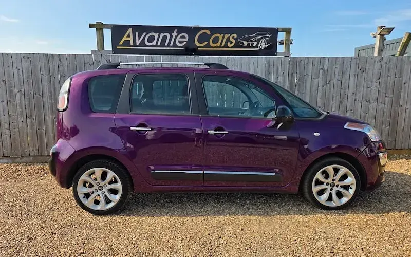 Used Citroën C3 Platinum 100 HP (73 kW) 2016 MPV