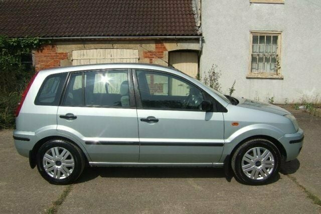 Used Ford Fusion 2003 Estate