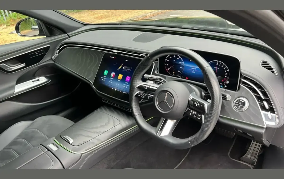 Used Mercedes E300 Urban 313 HP (230 kW) 2025 Grey Sedan