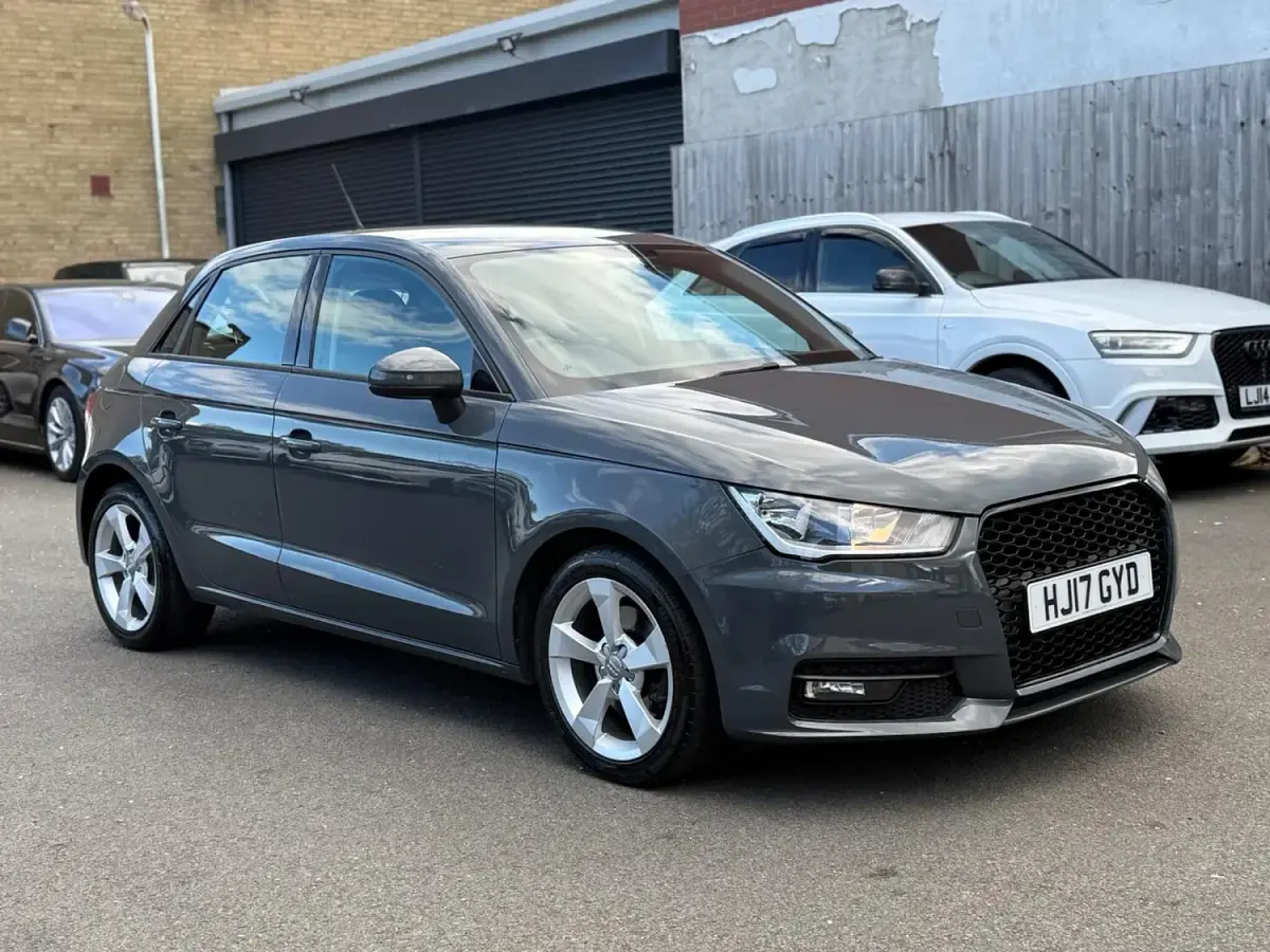 Used Audi A1 Sportback Sport 116 HP (85 kW) 2017 Grey Hatchback