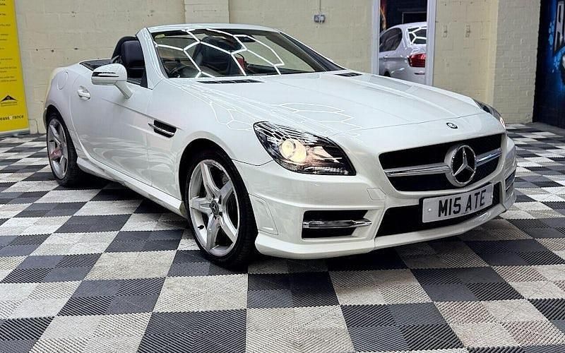 White Used 2012 Mercedes SLK250 AMG Cabriolet | £9,950 (Fair price) - Image 1/4