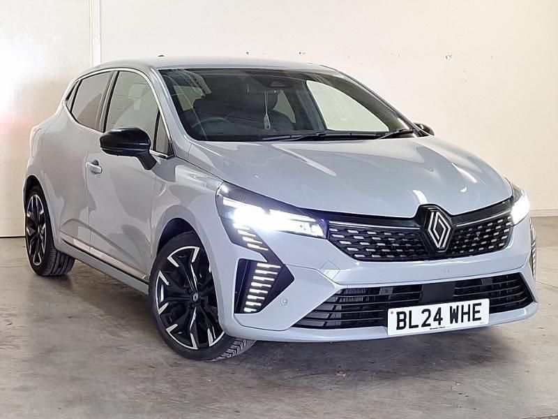 Used Renault Clio V Techno 143 HP (105 kW) 2024 Grey Hatchback
