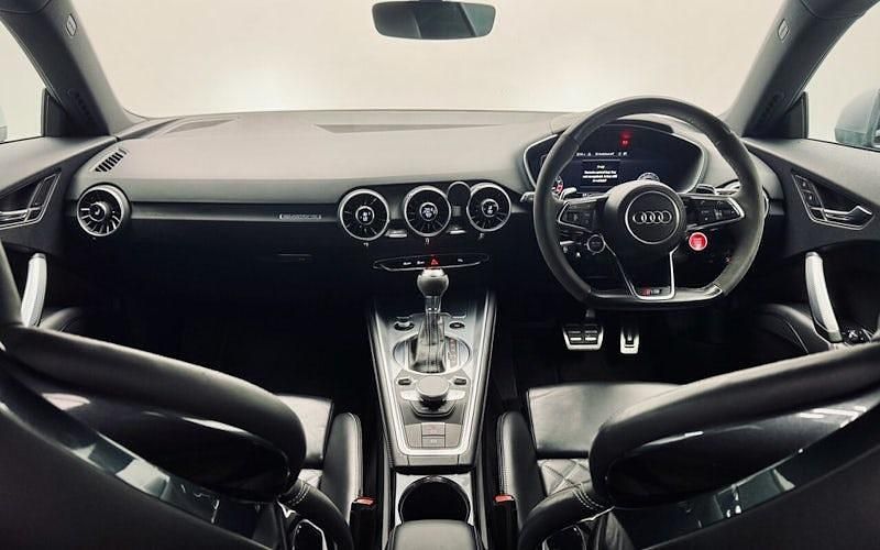 Used Audi TT RS Design 400 HP (294 kW) 2018 Black Coupe