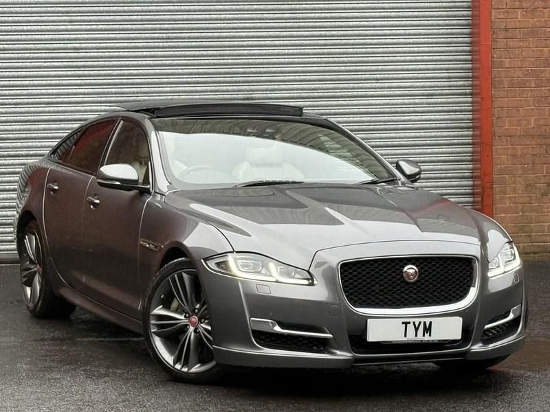 Used Jaguar XJ R-Sport 300 HP (220 kW) 2018 Grey Sedan