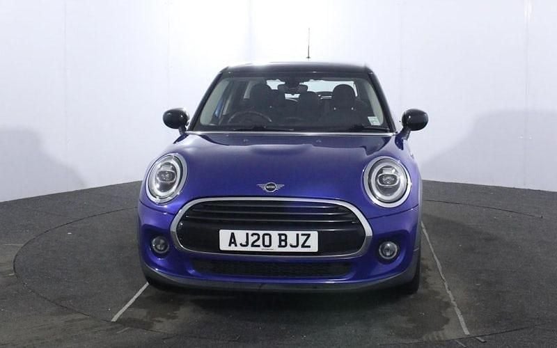 Used Mini Cooper Classic 136 HP (100 kW) 2020 Blue Hatchback
