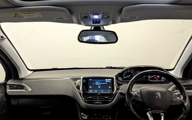 Used Peugeot 2008 Allure Premium 102 HP (75 kW) 2019 Grey SUV