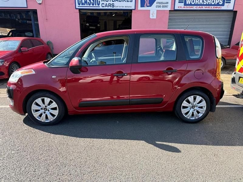 Used Citroën C3 Picasso VTR Sport 90 HP (66 kW) 2010 Red MPV