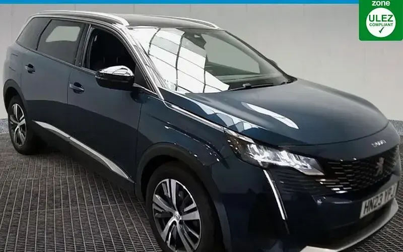 Second-hand Peugeot 5008 Allure+ 131 CP (96 kW) 2023 SUV