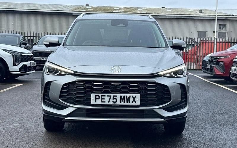 Used MG ZS Trophy 196 HP (144 kW) 2025 Hatchback