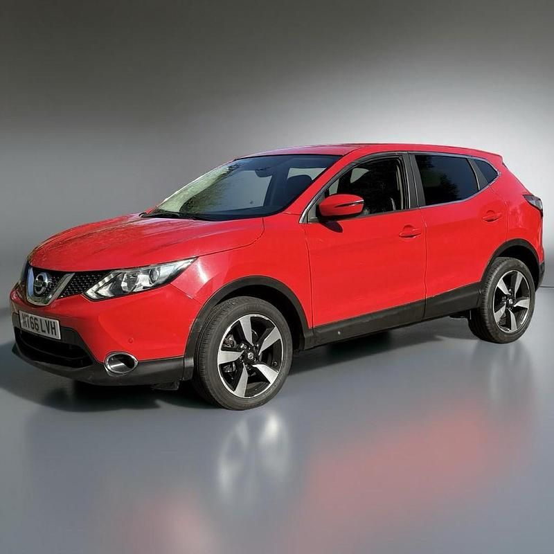 Used Nissan Qashqai N-Connecta 2016 Red SUV