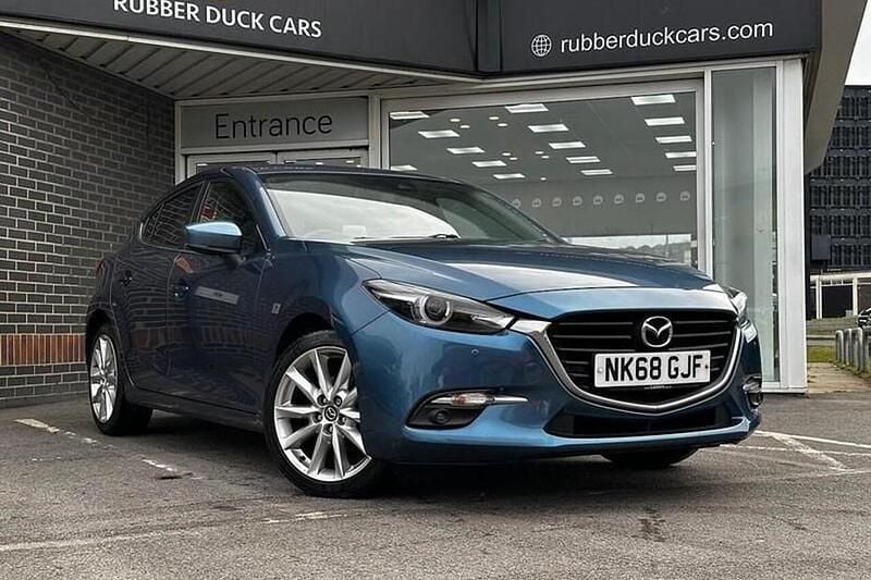 Used Mazda 3 Inclusive 120 HP (88 kW) 2019 Hatchback