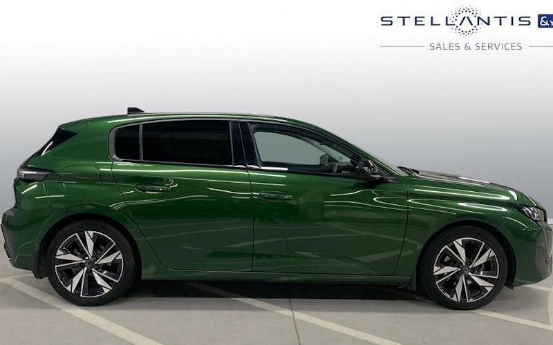 Used Peugeot 308 Allure 131 HP (96 kW) 2024 Hatchback