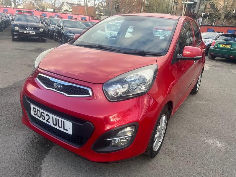 Used Kia Picanto 84 HP (61 kW) 2012 Red Hatchback