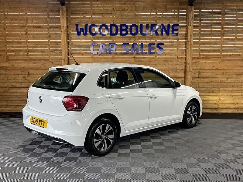 Used VW Polo SE 65 HP (47 kW) 2019 White Hatchback