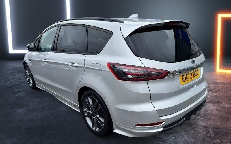 Usado Ford S-MAX ST-Line 190 HP (139 kW) 2022 Monovolume