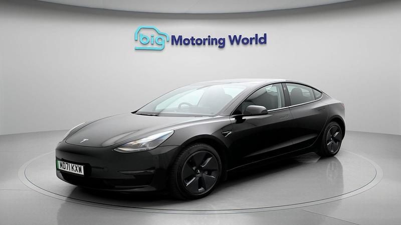 Usado Tesla Model 3 Long Range AWD 366 kW (498 HP) 2022 Preto Sedan