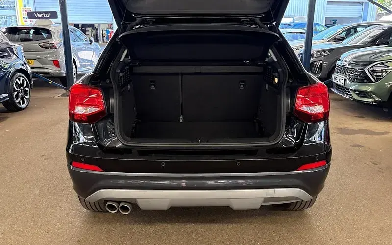 Used Audi Q2 Comfort 150 HP (110 kW) 2020 Black SUV