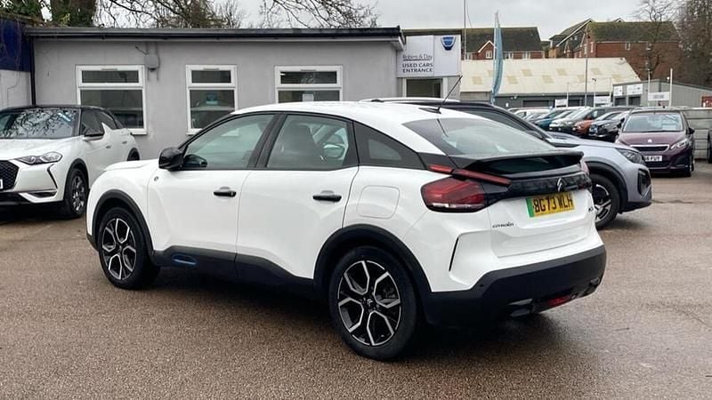 Used Citroën e-C4 98 kW (134 HP) 2023 White Hatchback