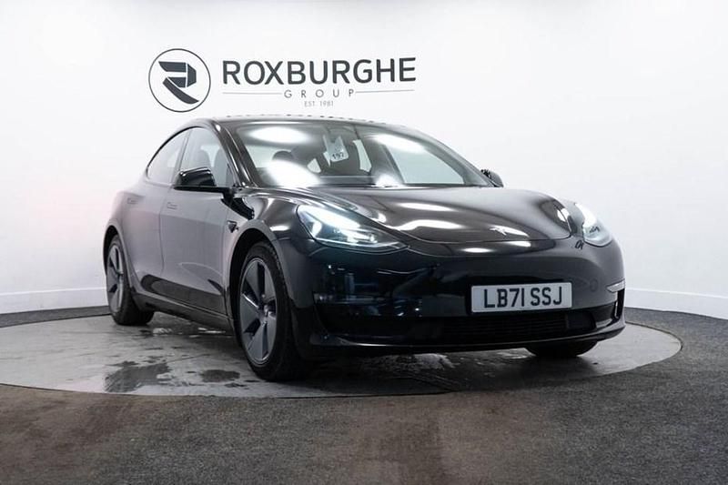 Used Tesla Model 3 11 kW (15 HP) 2021 Sedan