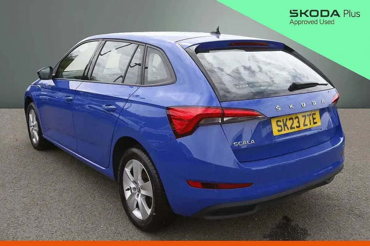 Used Skoda Scala SE 108 HP (79 kW) 2023 Blue Hatchback