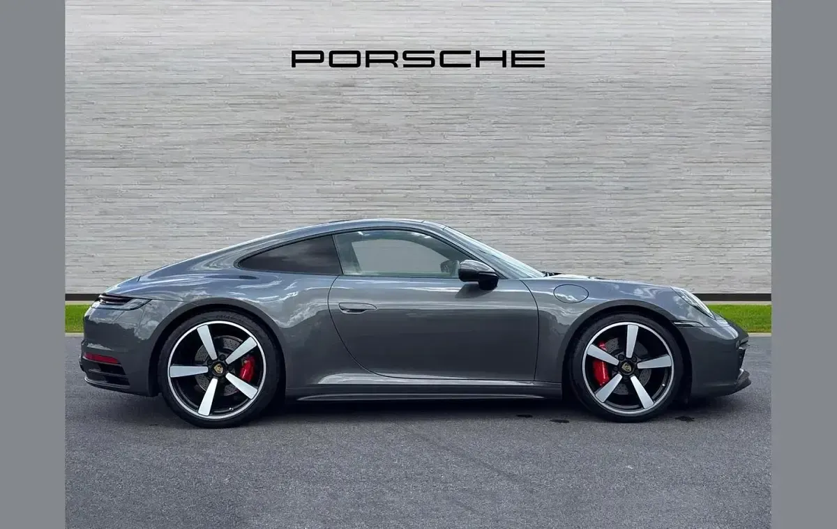 Used Porsche 911S 444 HP (326 kW) 2019 Grey Coupe