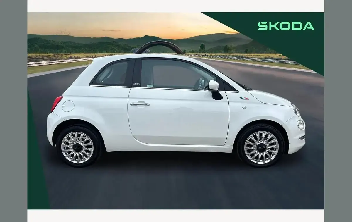Used Fiat 500 Lounge 69 HP (50 kW) 2017 White Hatchback