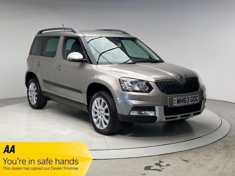 Beige Used 2014 Skoda Yeti Elegance SUV | £11,980 (A bit pricey) - Image 1/4