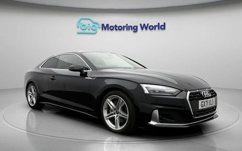 Używany Audi A5 Sport 204 KM (150 kW) 2021 Czarny Coupe