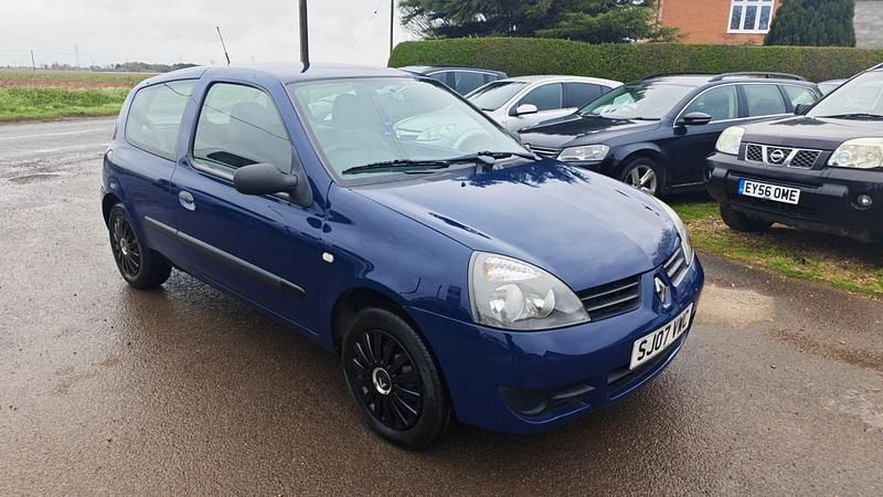 Used Renault Clio II Campus 2007 Blue Hatchback
